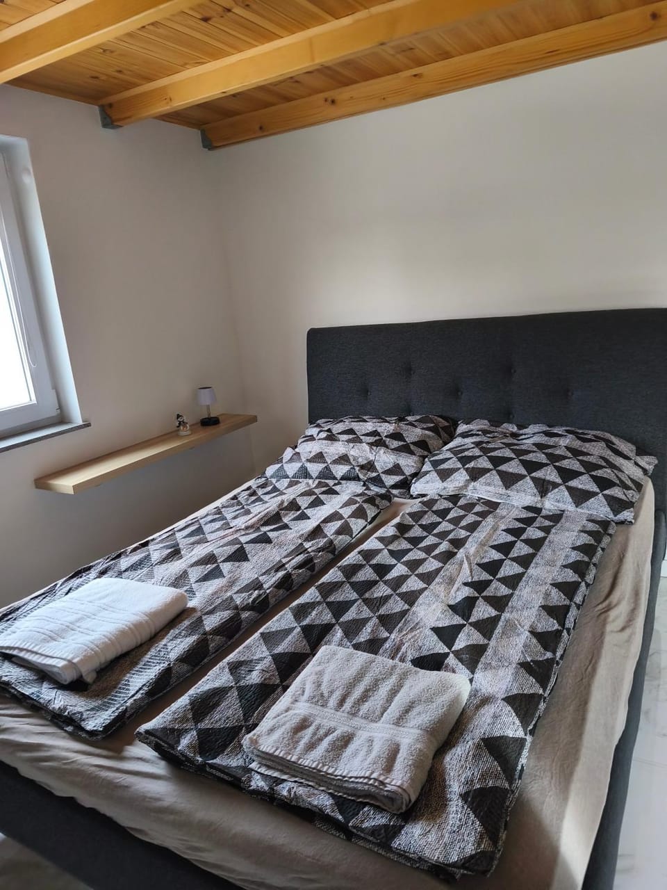 Vadgalamb Apartmanház Apartment in Hungary