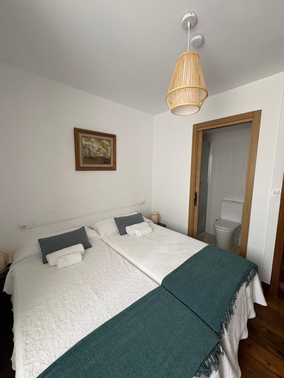 Casa Anglicana del Peregrino/ Pensión Santa Cristina Bed and Breakfast in Santiago de Compostela