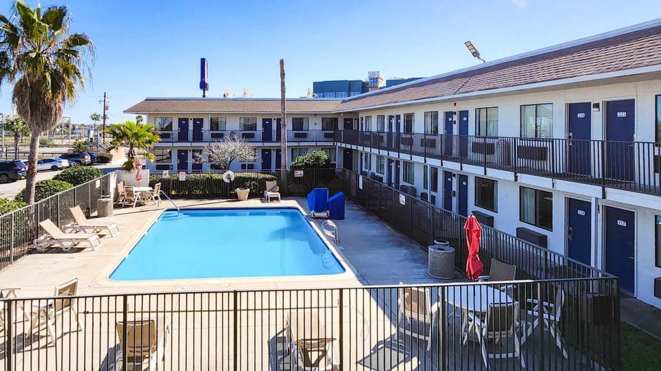 Pool view