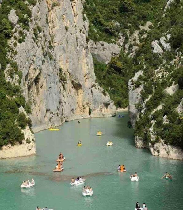 Maison gîte avec spa privé & piscine House in Provence-Alpes-Côte d'Azur