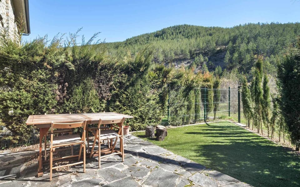 Garden, Garden view