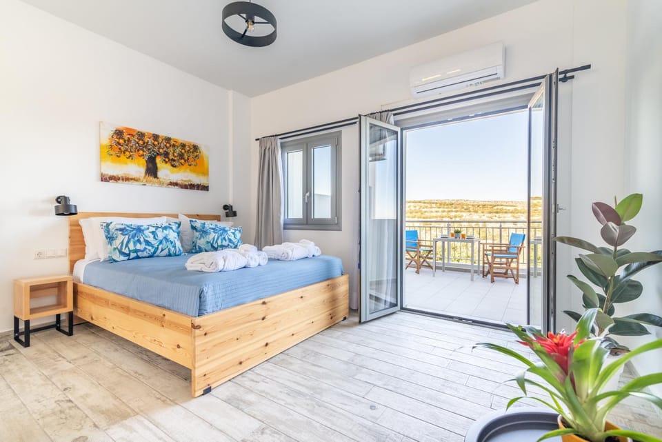 Bed, View (from property/room), Bedroom