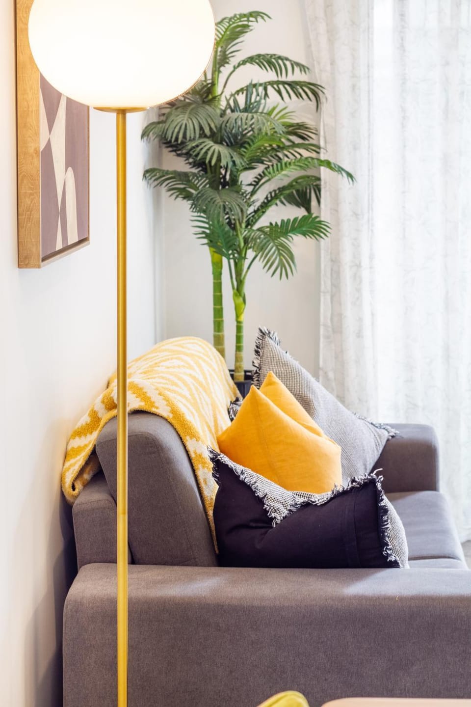 Living room, Decorative detail
