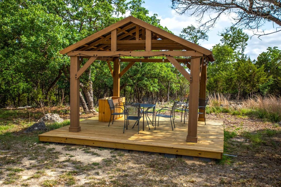 Old Fellow's Farmhouse Bed and Breakfast in Rio Grande