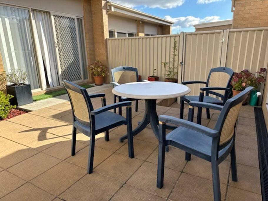Townhouse in Franklin House in Canberra