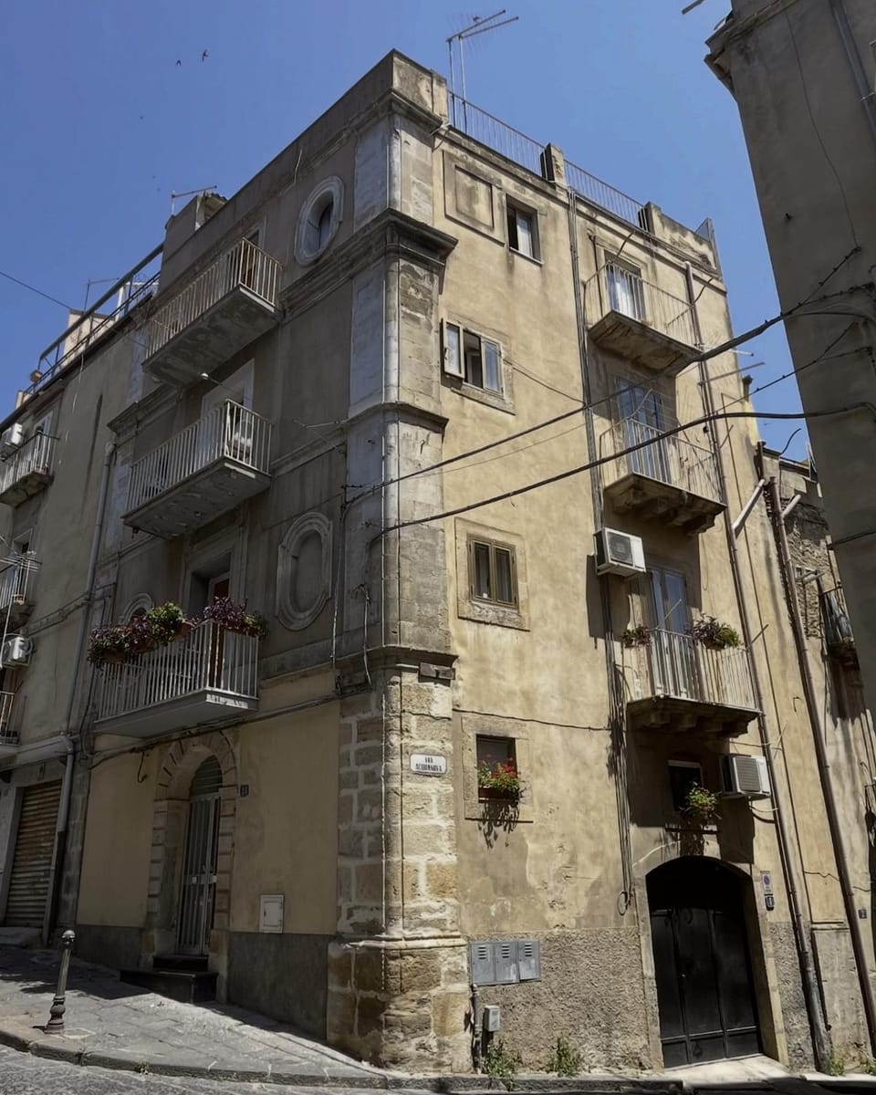 Property building, Day