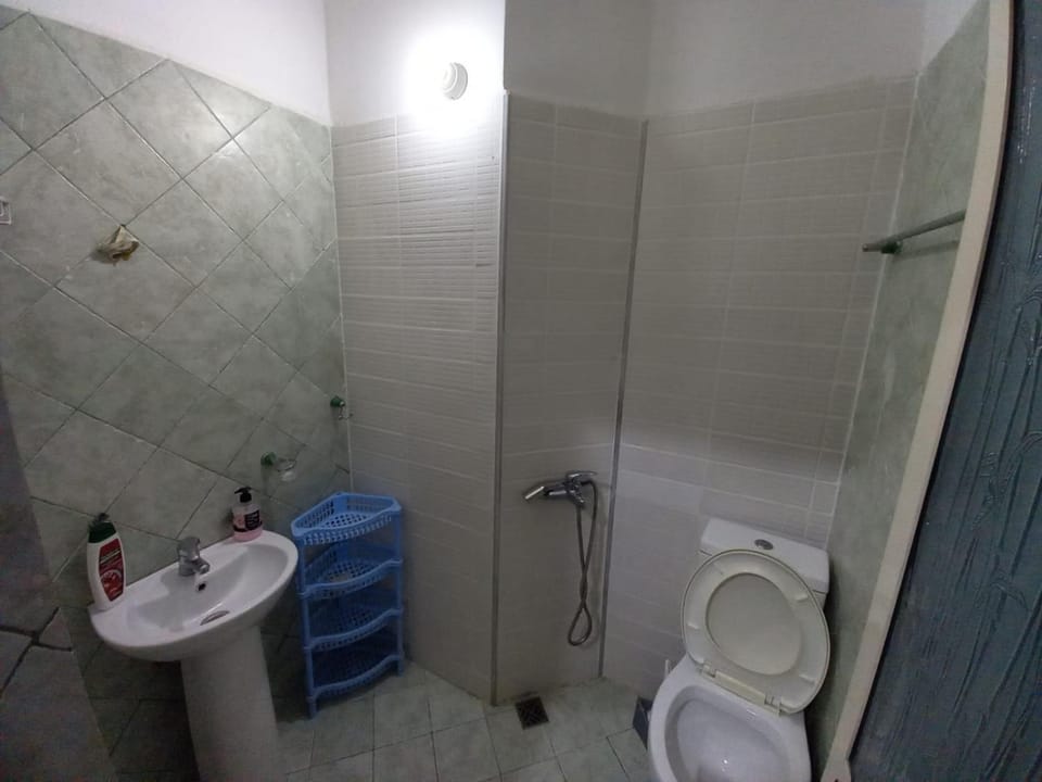 Lovely and quite appartament 1-3 a Apartment in Tirana
