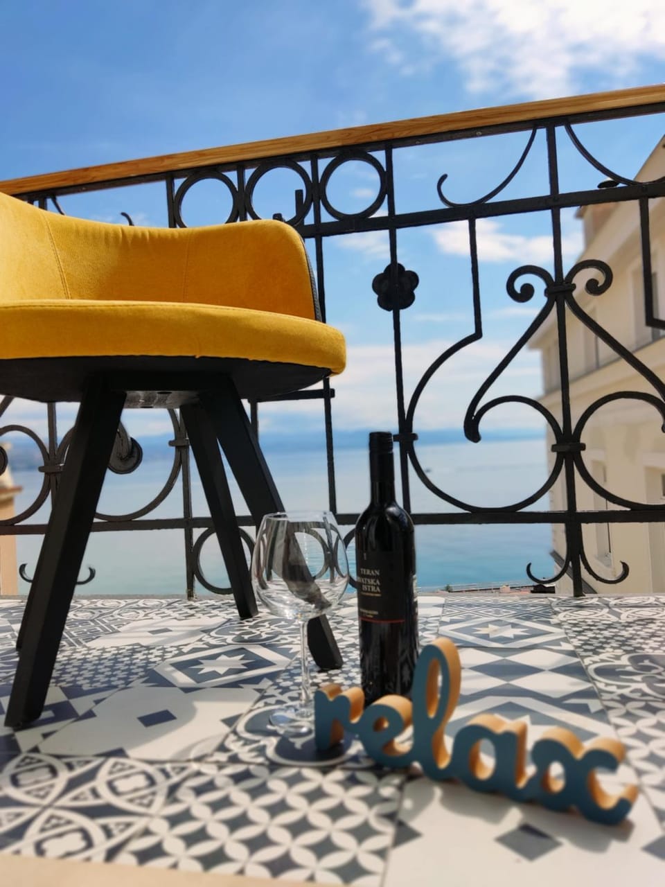 Day, Sea view