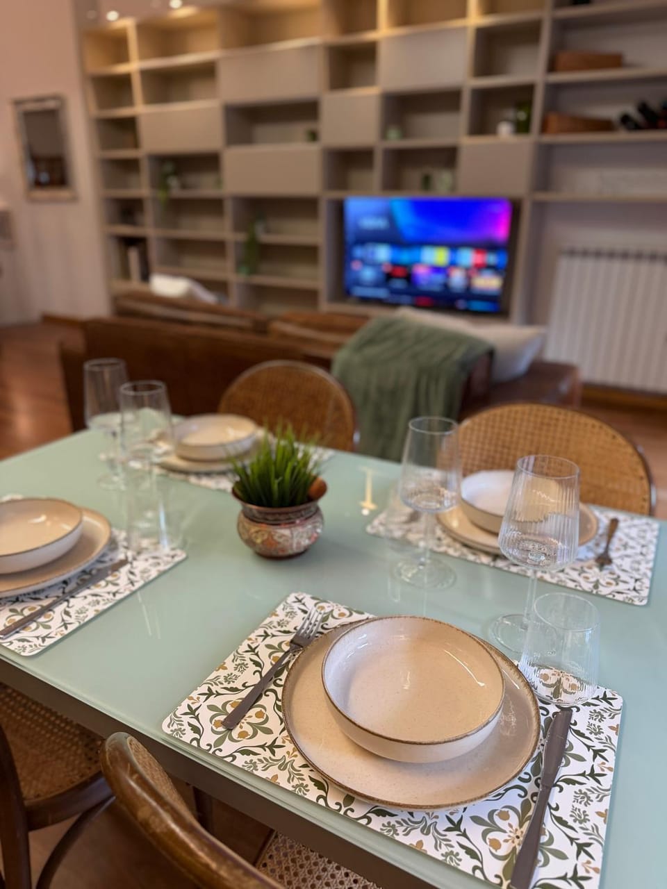 Decorative detail, Dining area