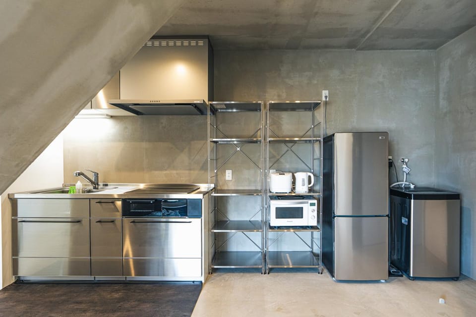 microwave, kitchen