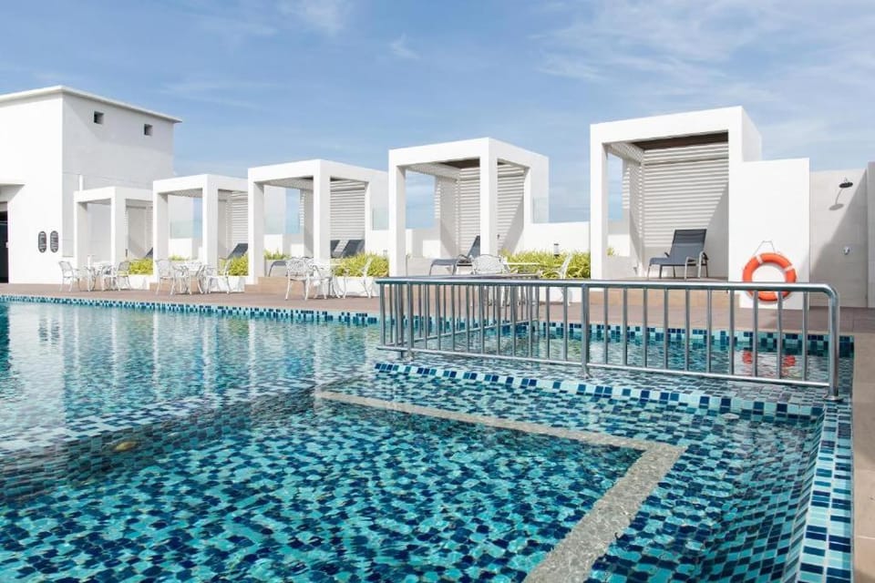 LOVELY 2ROOM SUITE6PAX@SKY CONDO JURU SENTRAL Apartment in Penang