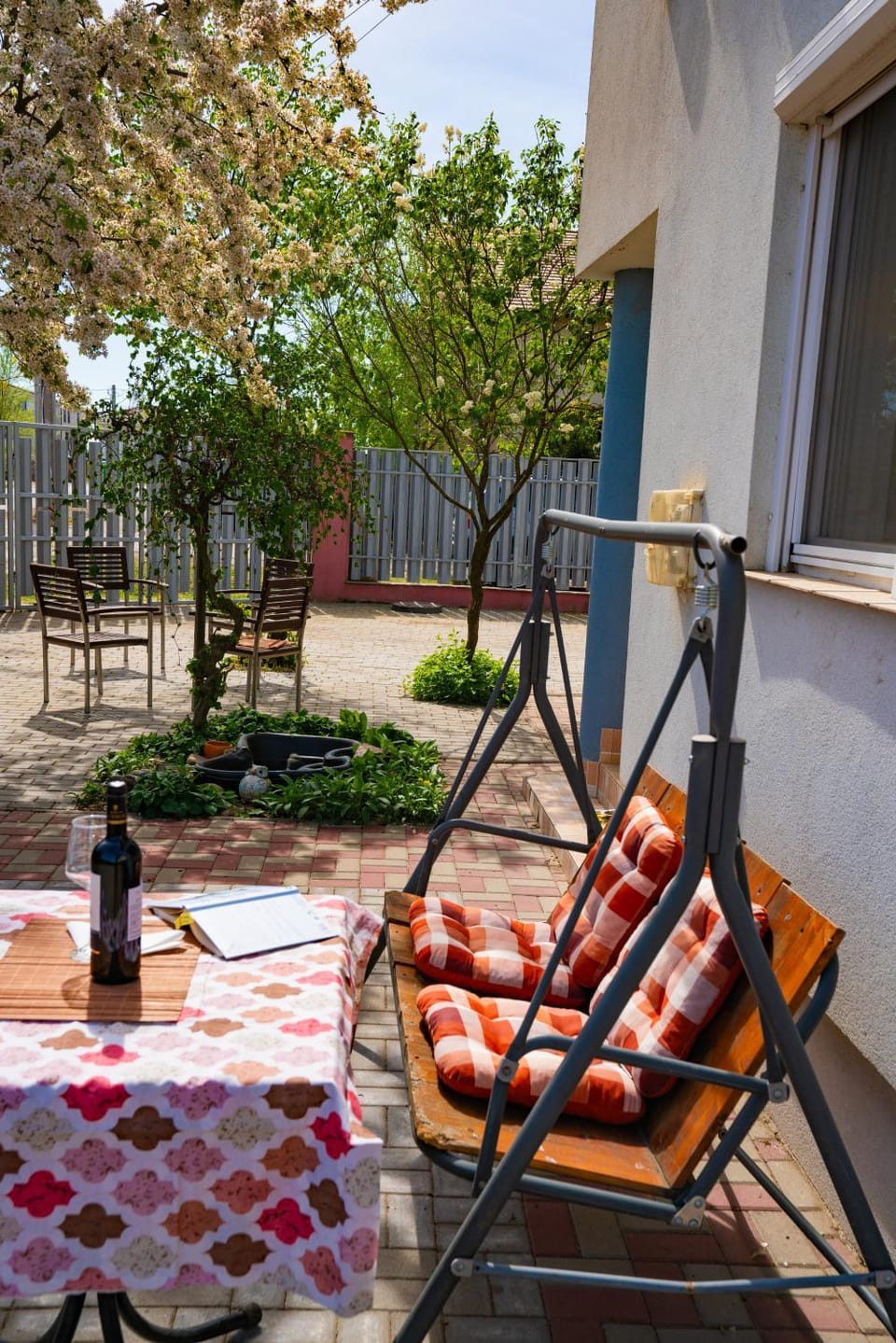 Inner courtyard view