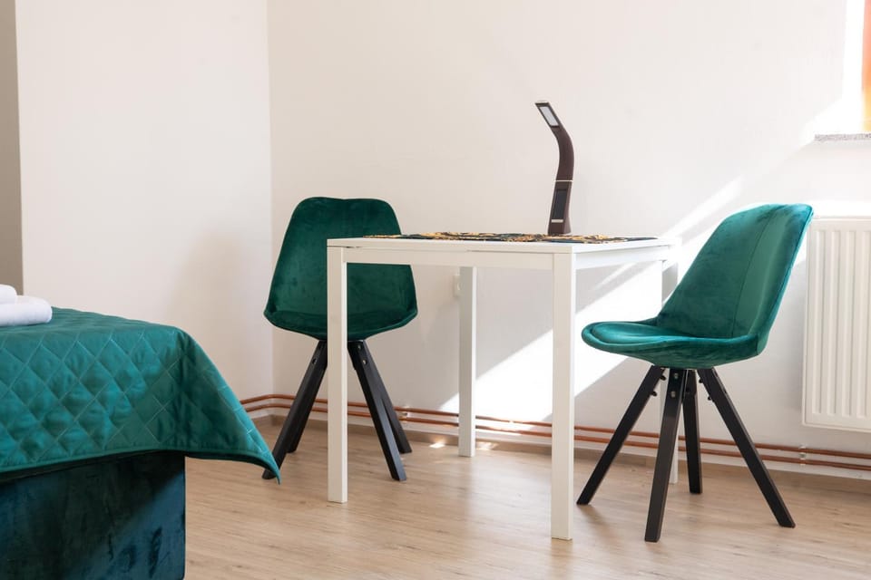 Seating area, hair dresser