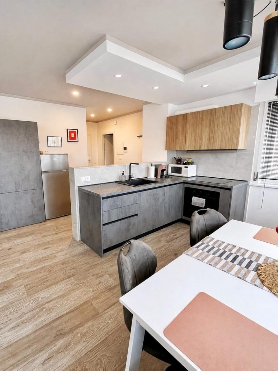 Kitchen or kitchenette, kitchen, kitchen