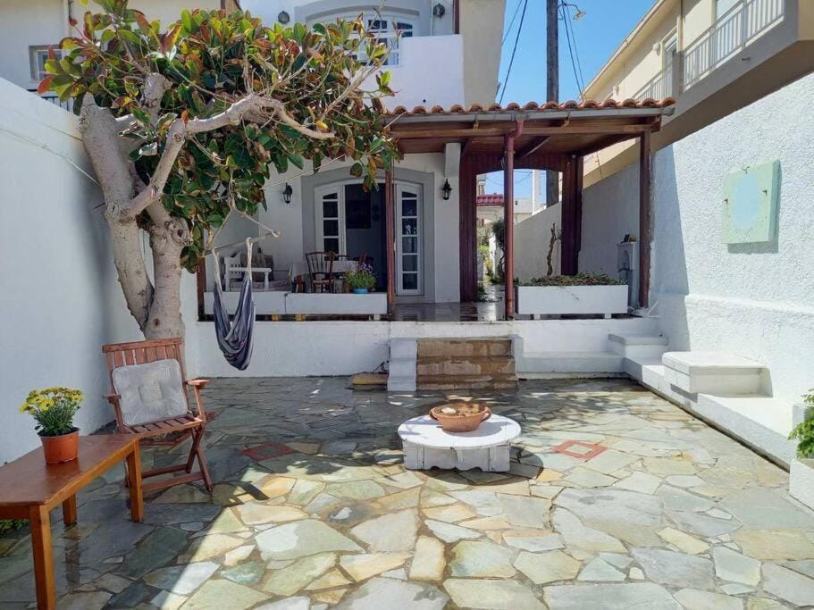 Asteri Traditional Seafront Apartment Apartment in Crete