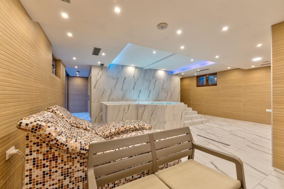 Vila Zlatibor luxury & spa Apartment in Zlatibor