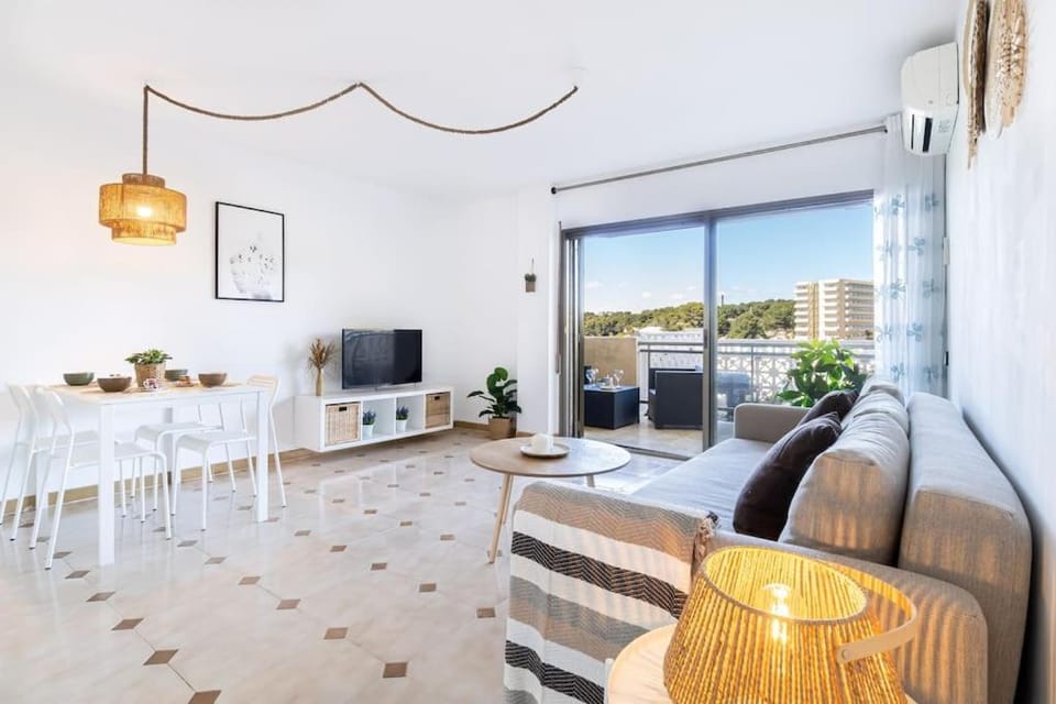 1ºlineaMar-exclusive-Chill-wifi-SeaViews-PortAventura6 Apartment in Salou