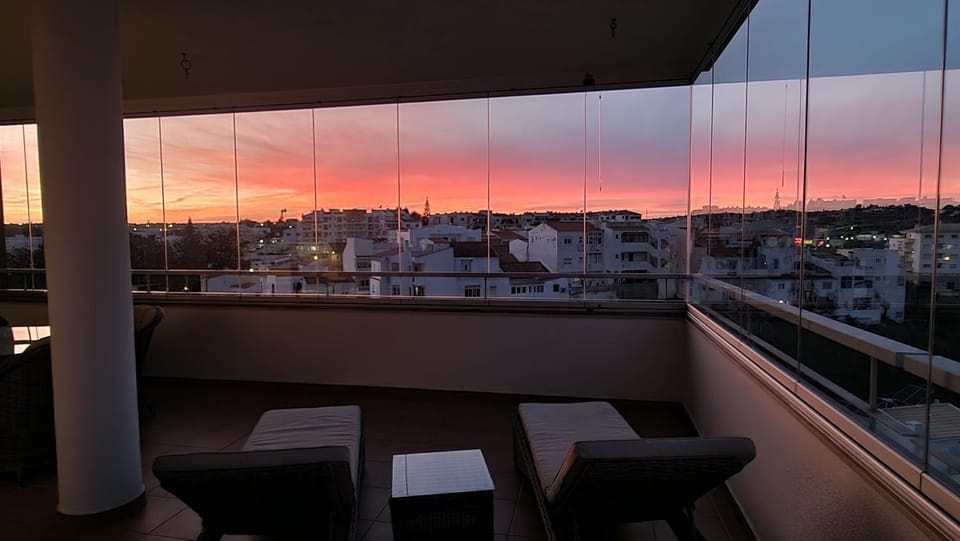 Deluxe 2 bedroom apartment with BBQ Apartment in Lagos