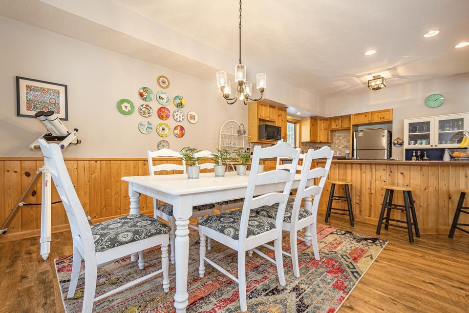 Kitchen or kitchenette, Dining area, furniture, microwave, kitchen