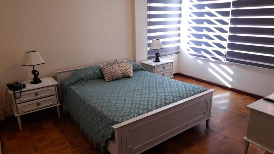 Amplio departamento en zona central norte 3B Apartment in Cochabamba