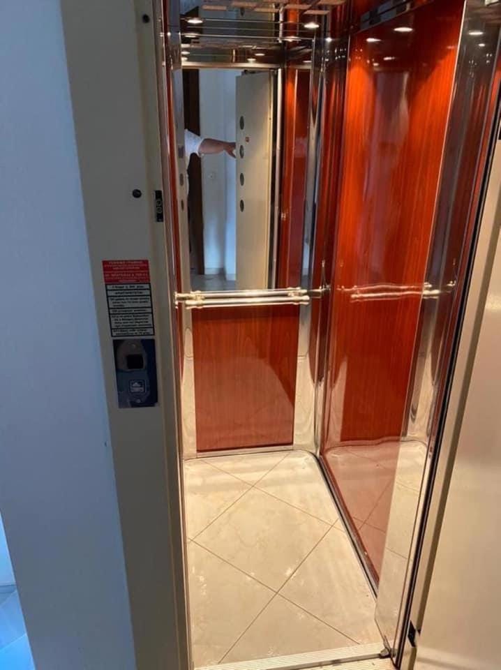 elevator