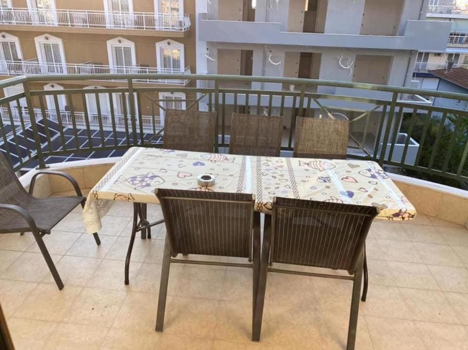 Balcony/Terrace, Dining area