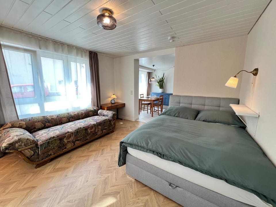 Bed, Photo of the whole room, Bedroom