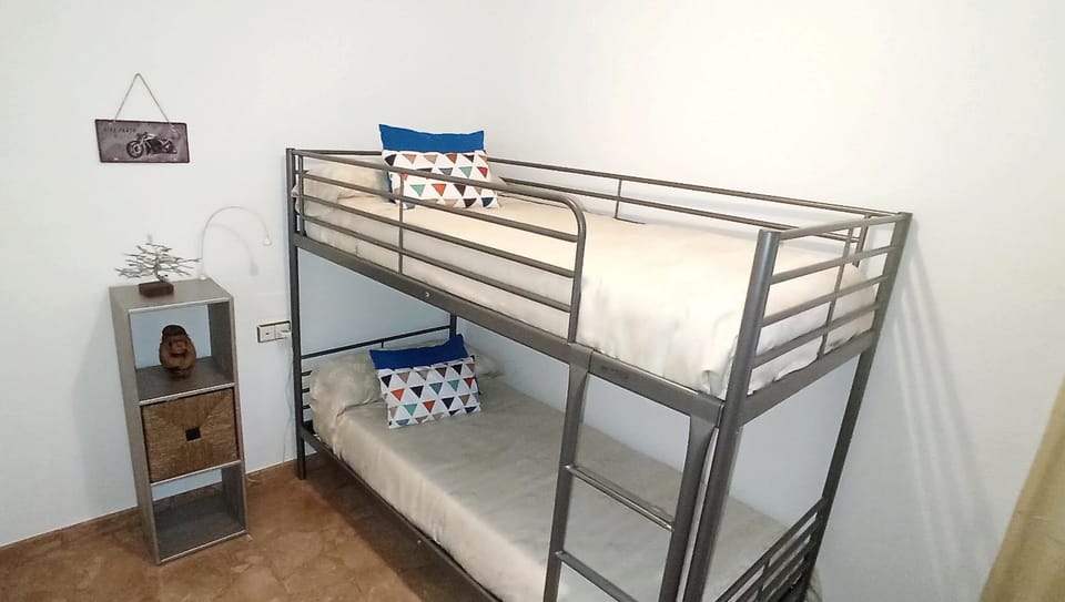 bunk bed