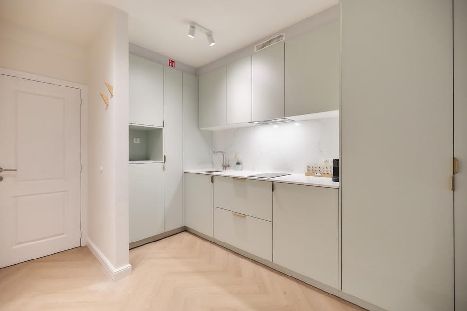 Kitchen or kitchenette, kitchen, kitchen