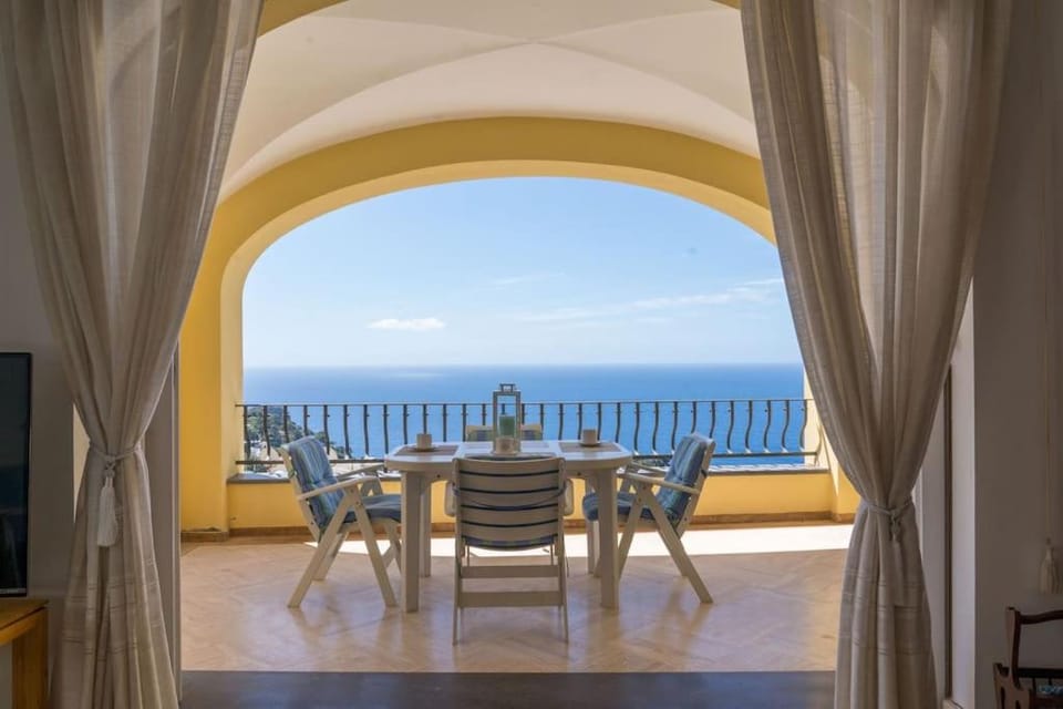 Day, Natural landscape, View (from property/room), Balcony/Terrace, Sea view