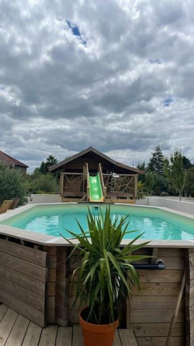 Pool view, Swimming pool