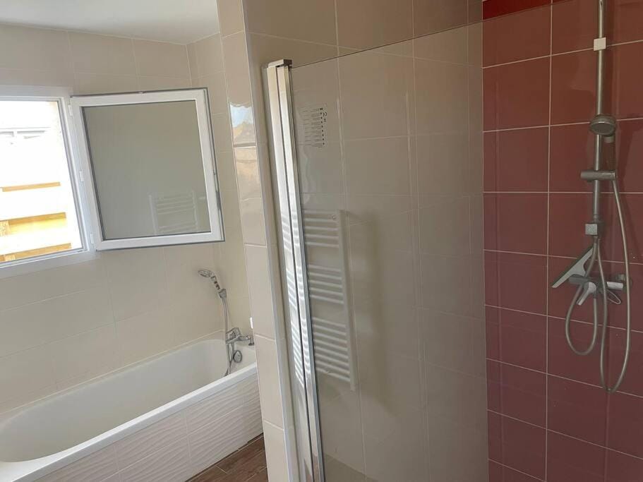 Shower, Bathroom