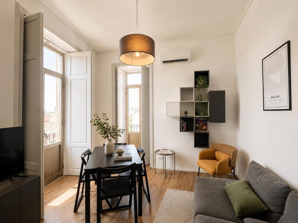 Sunset Cottage Giuliana Apartment in Syracuse