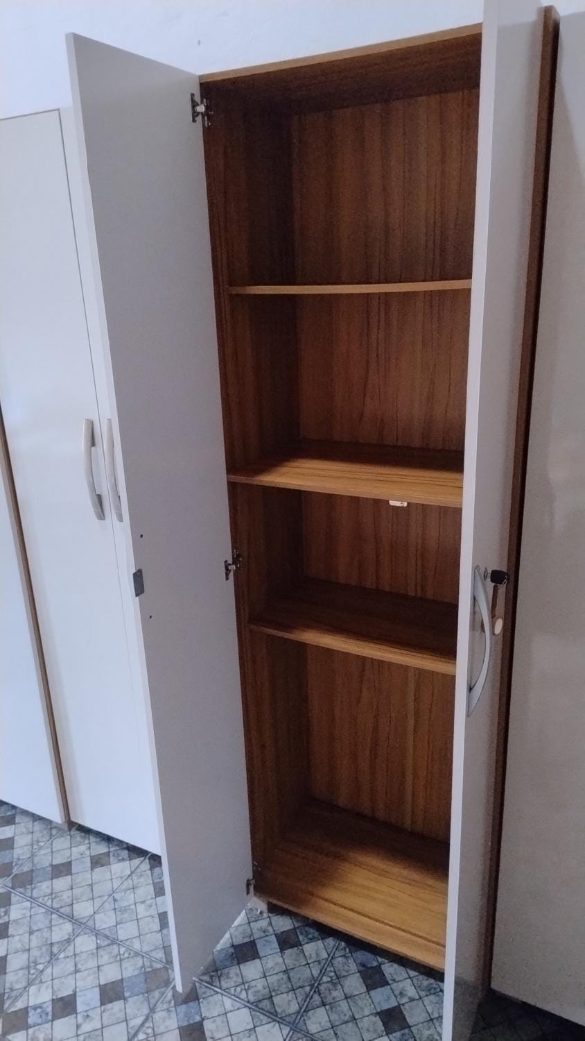 locker, wardrobe