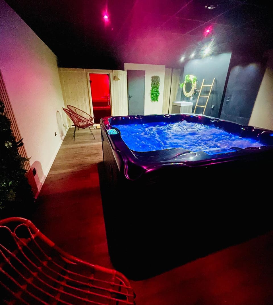 Hot Tub