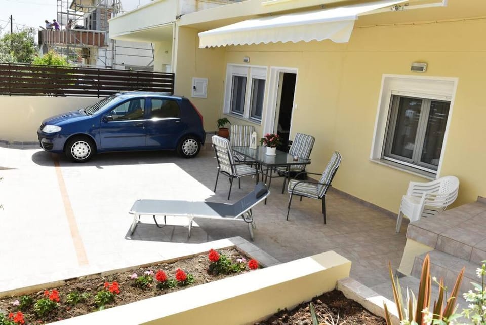 Eleni's Σπίτι μπροστά στη θάλασσα House in Crete Region