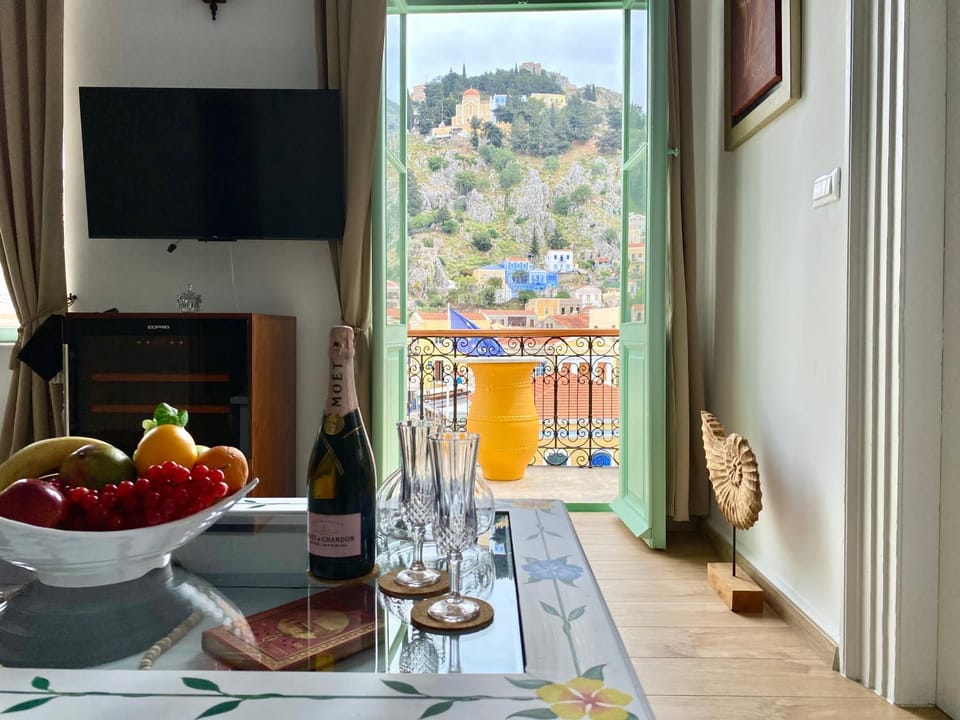 View (from property/room), Balcony/Terrace, Food and drinks, Drinks