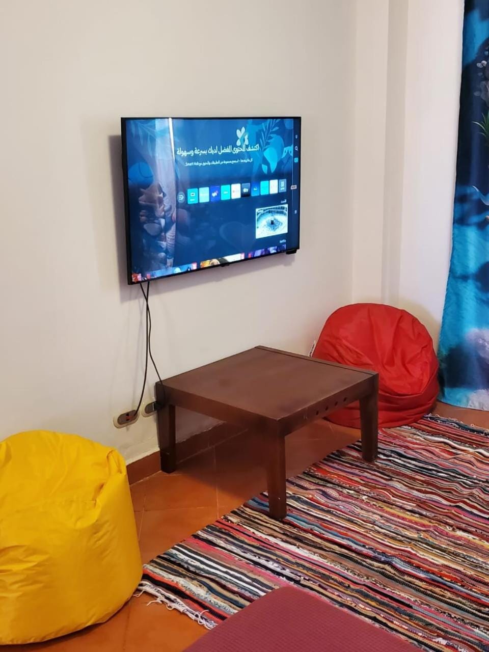 Communal lounge/ TV room