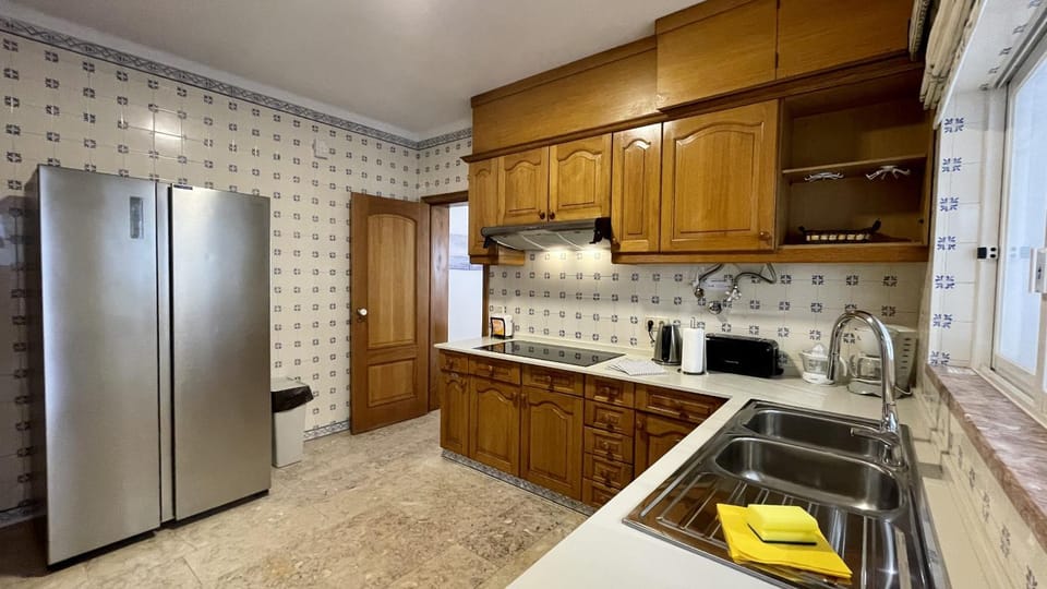 Kitchen or kitchenette, dishwasher, minibar, pet friendly, stove, toaster