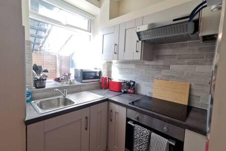 Central Apartment Private patio reliable fast WIFI Apartment in Dublin