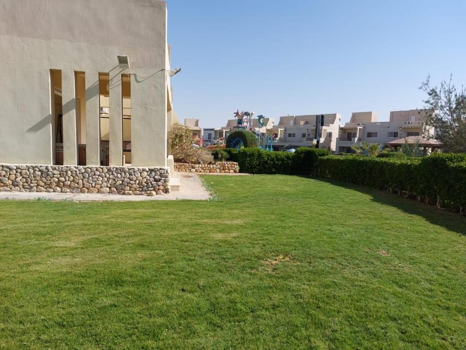 Garden, Garden view