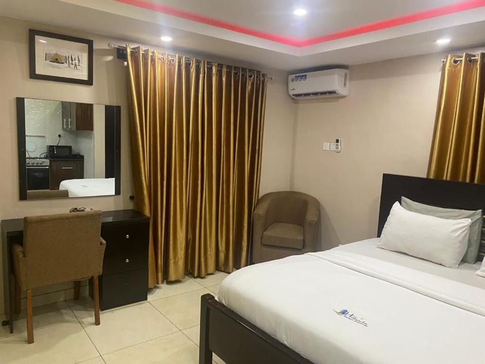 Photo of the whole room