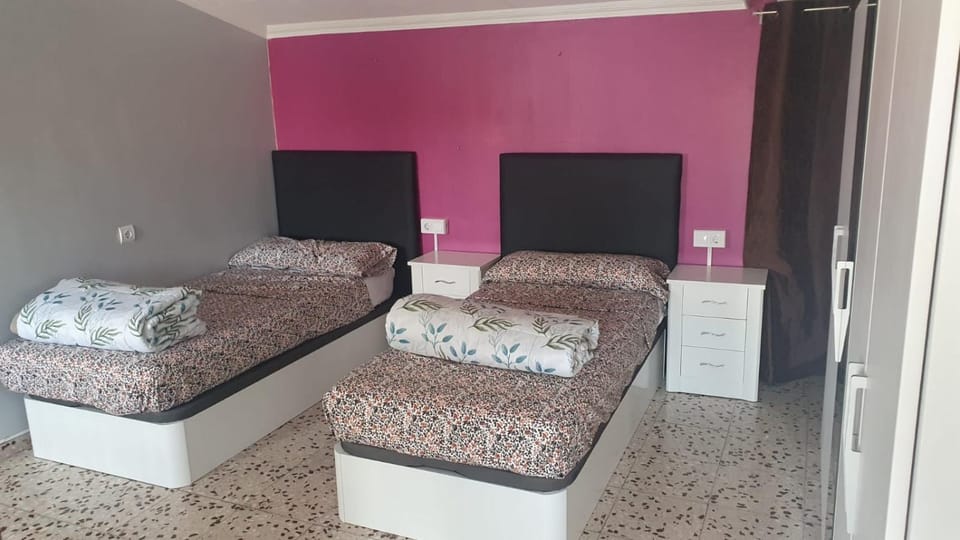 Apartamentos Atlas Terrassa V Apartment in Terrassa
