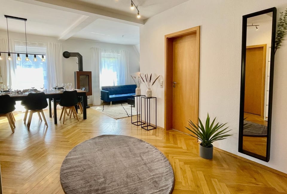 Living room, Seating area, Dining area