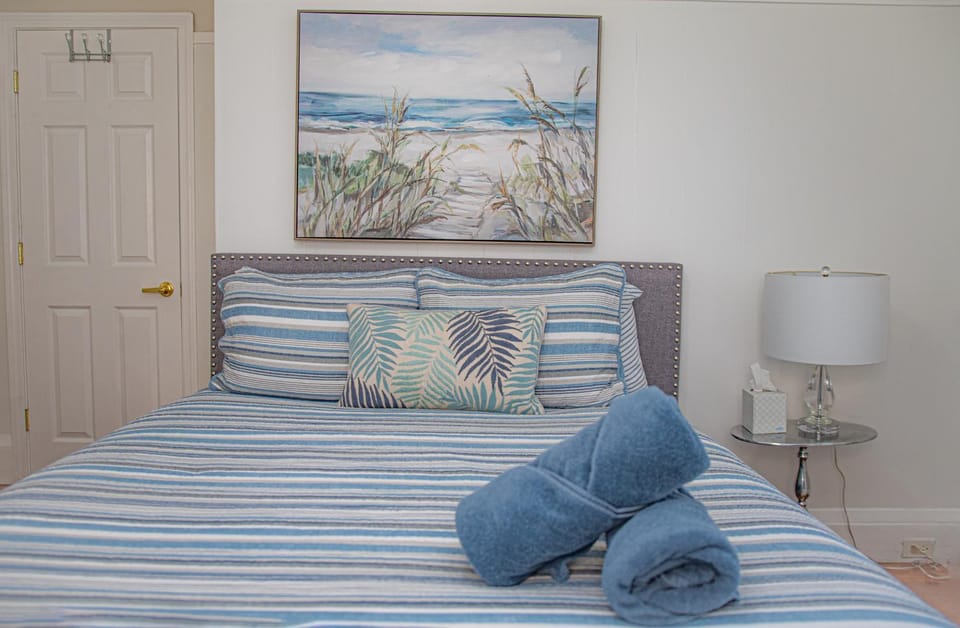 Your Cozy and Relaxing Retreat Apartment in Woburn