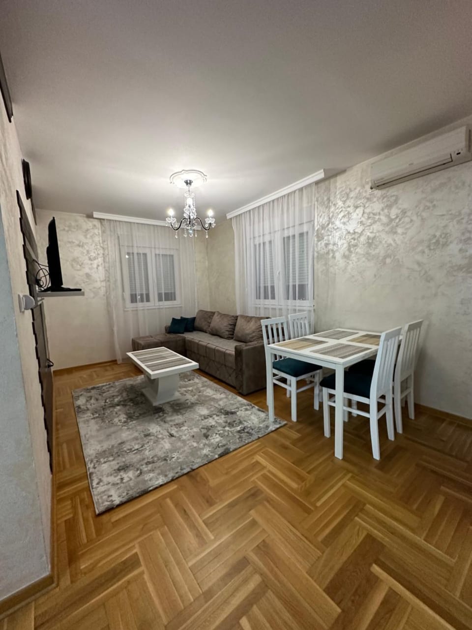 Port 3 Apartment in Belgrade