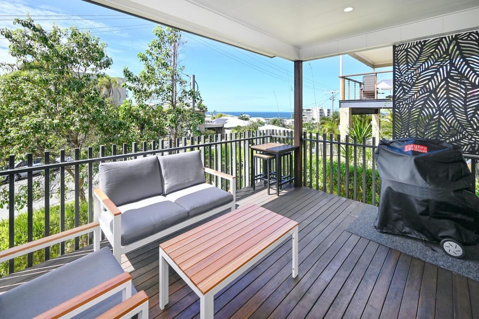 Patio, Day, View (from property/room), Balcony/Terrace, Balcony/Terrace, Seating area