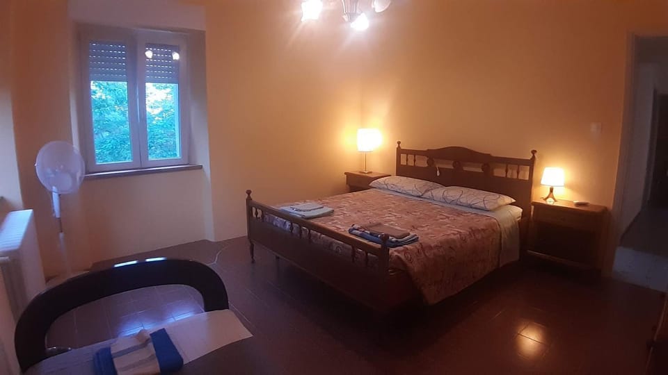 Due camere in Casa Vitiolo Country House in Marche