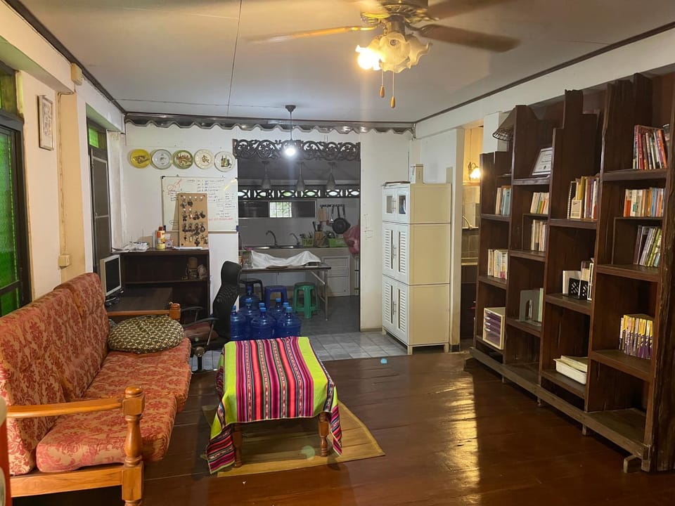 Tata GuestHouse Vacation rental in Chiang Mai