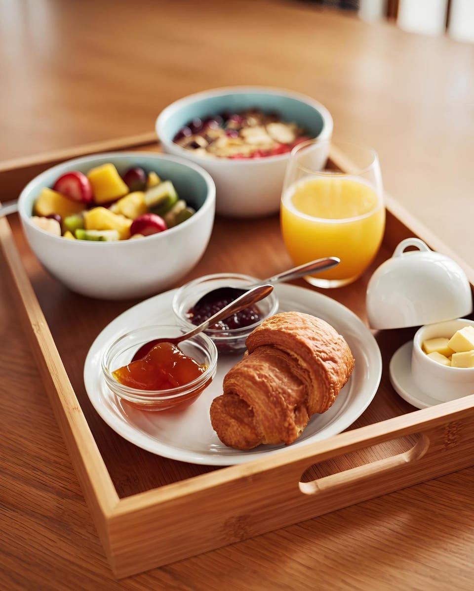 Breakfast, Breakfast, Continental breakfast, Continental breakfast